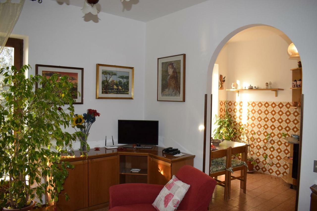 Aldinhaus Apartment Brenzone sul Garda Bagian luar foto
