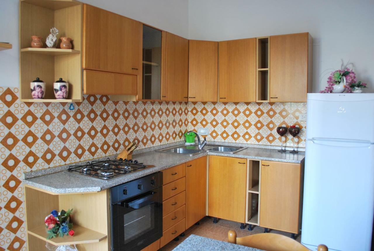 Aldinhaus Apartment Brenzone sul Garda Bagian luar foto
