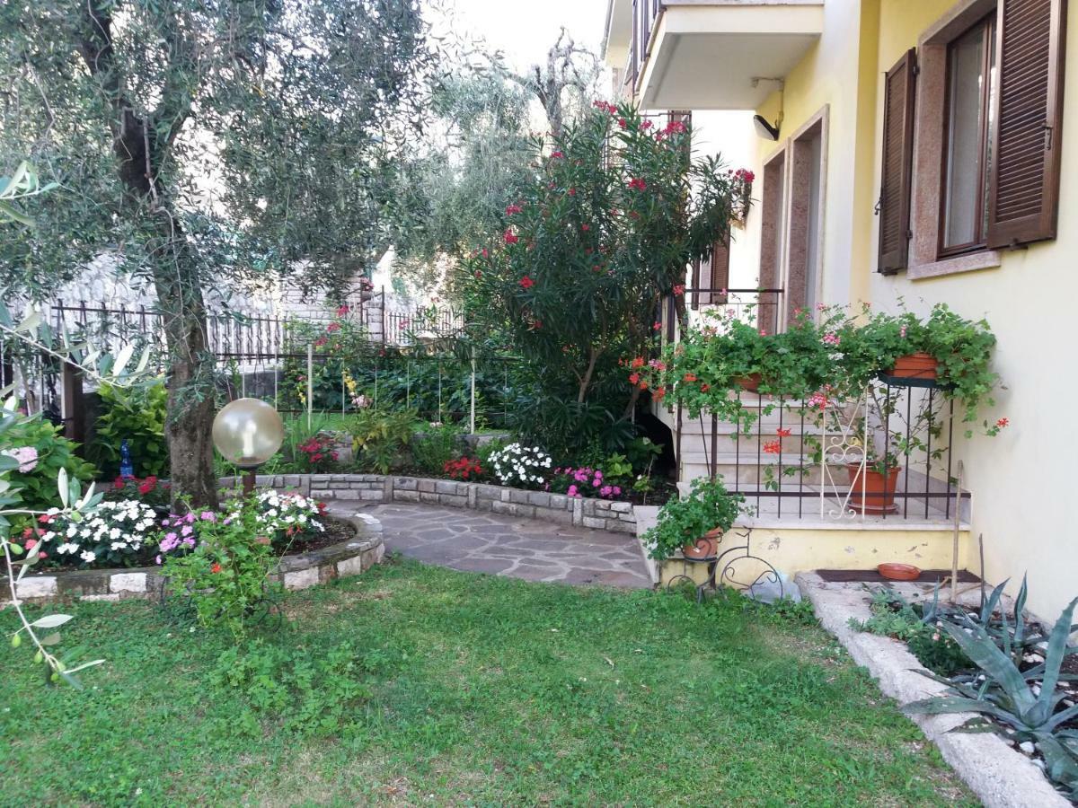 Aldinhaus Apartment Brenzone sul Garda Bagian luar foto
